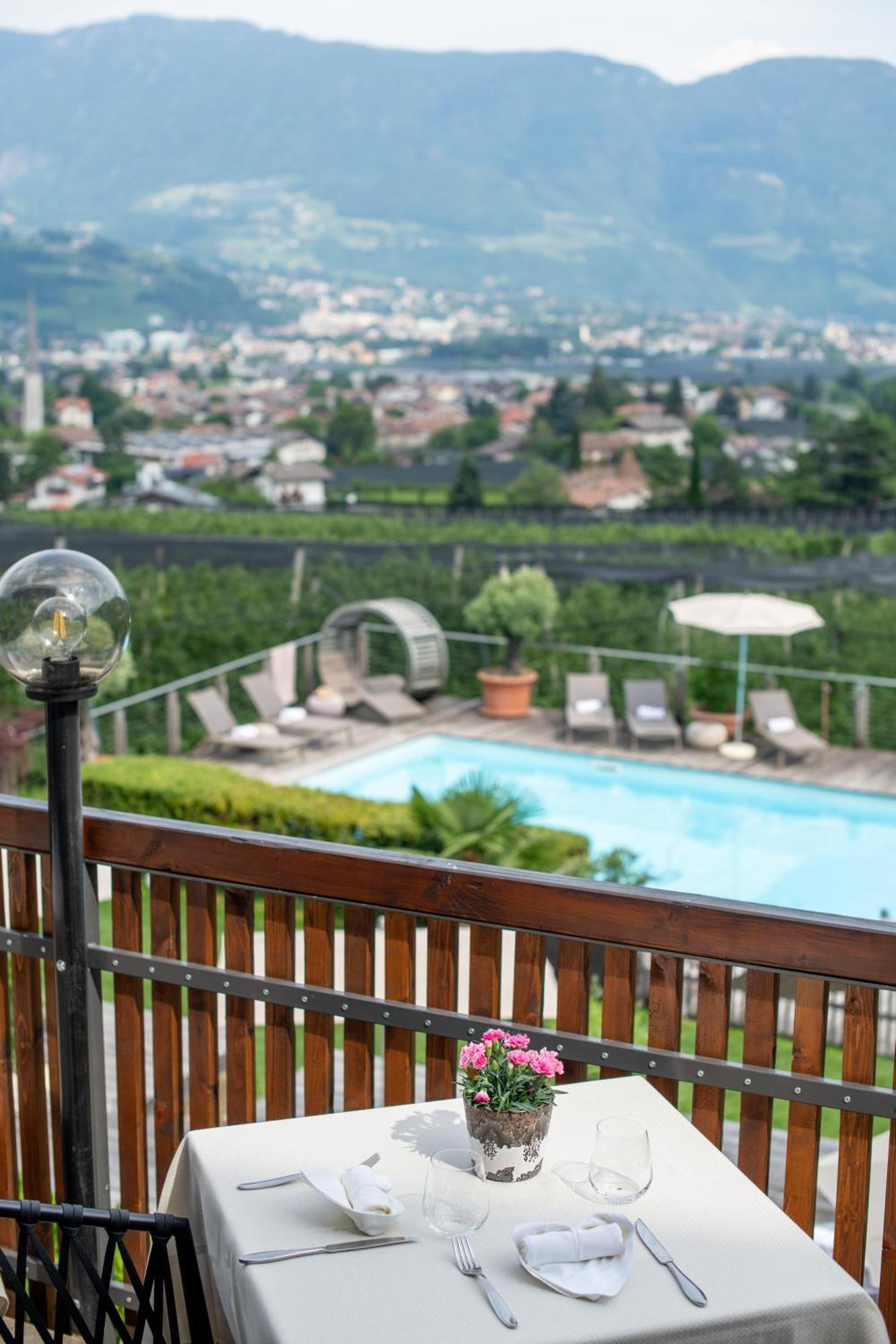 Hotel Residence Mavie Lagundo Dış mekan fotoğraf